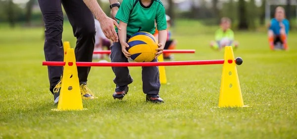 篮球勇士迎来五连胜，状态全面回暖