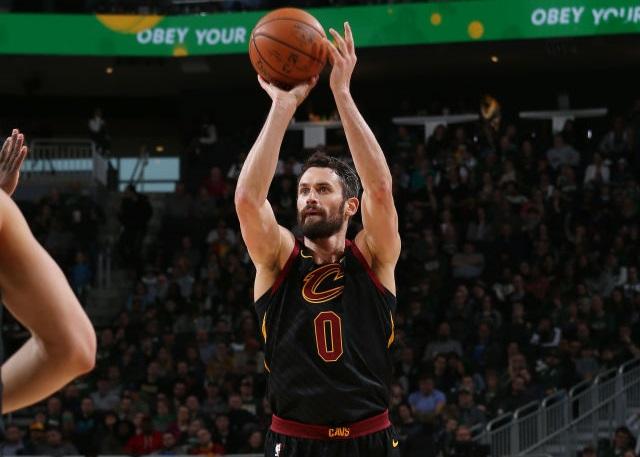 聚集了来自 聚集了来自